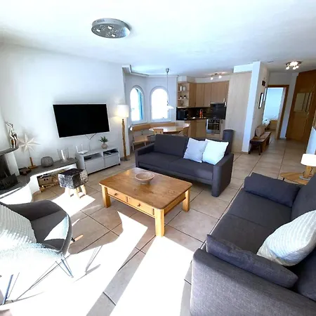 Golf C 21 * لوكباد